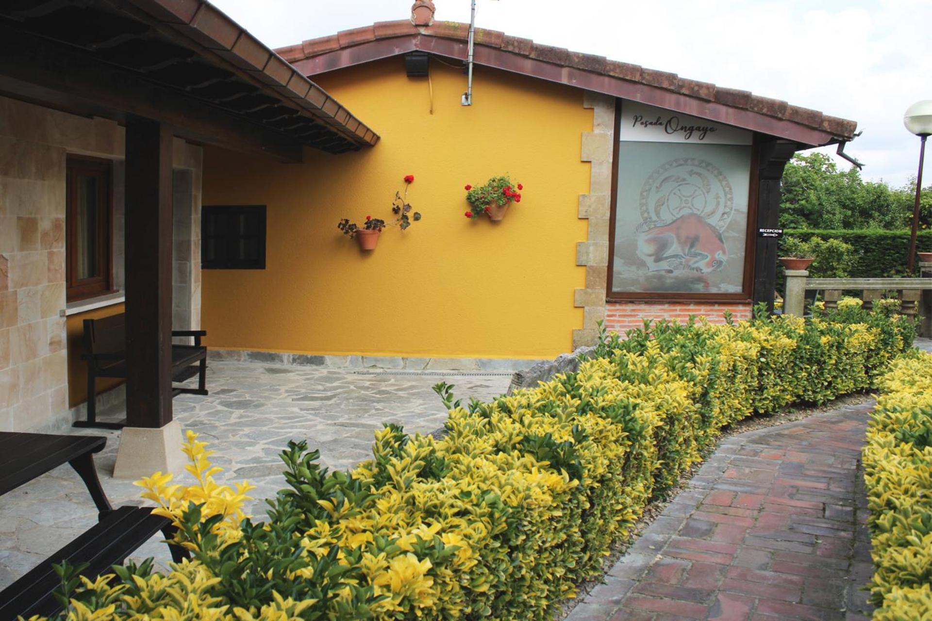 Posada De Ongayo Suances Exterior photo